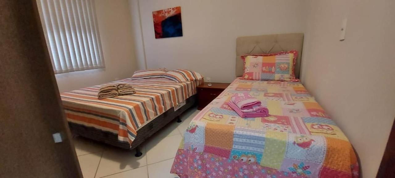 Aconchegante Apartamento Pe Na Areia Na Praia De Ingleses Gaivotas 70M Do Mar Florianópolis Zewnętrze zdjęcie